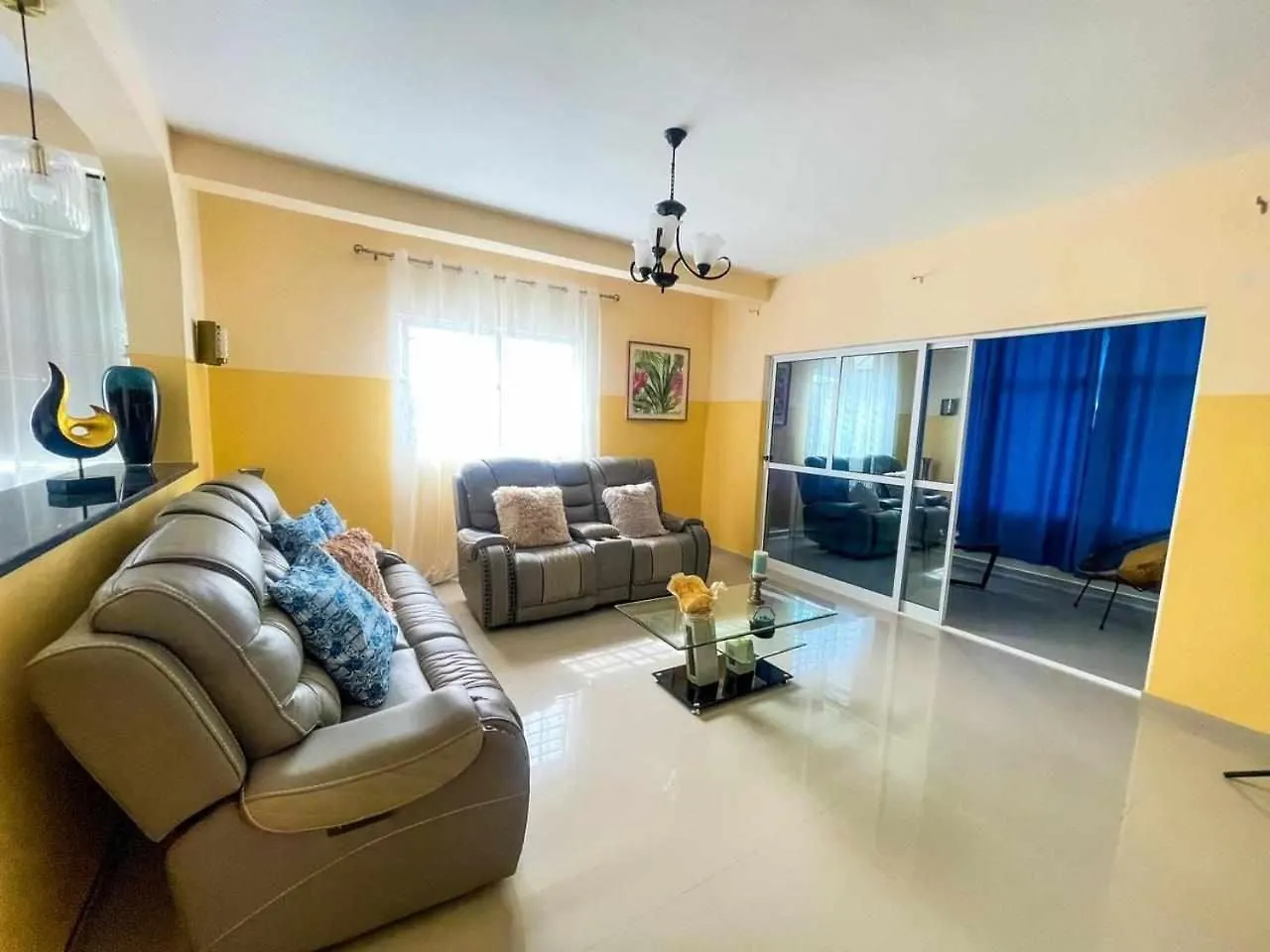 Zeyden Place Apt 2 Praia