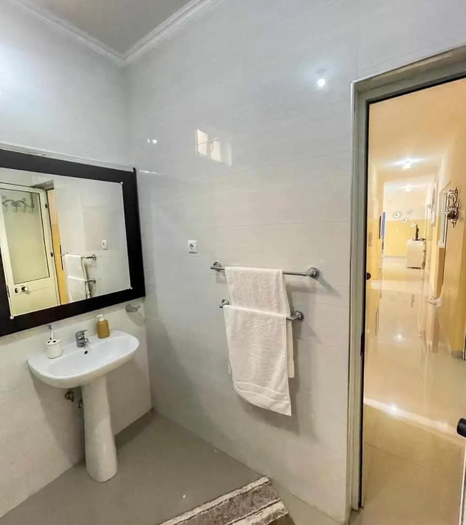 Zeyden Place Apt 2 Praia